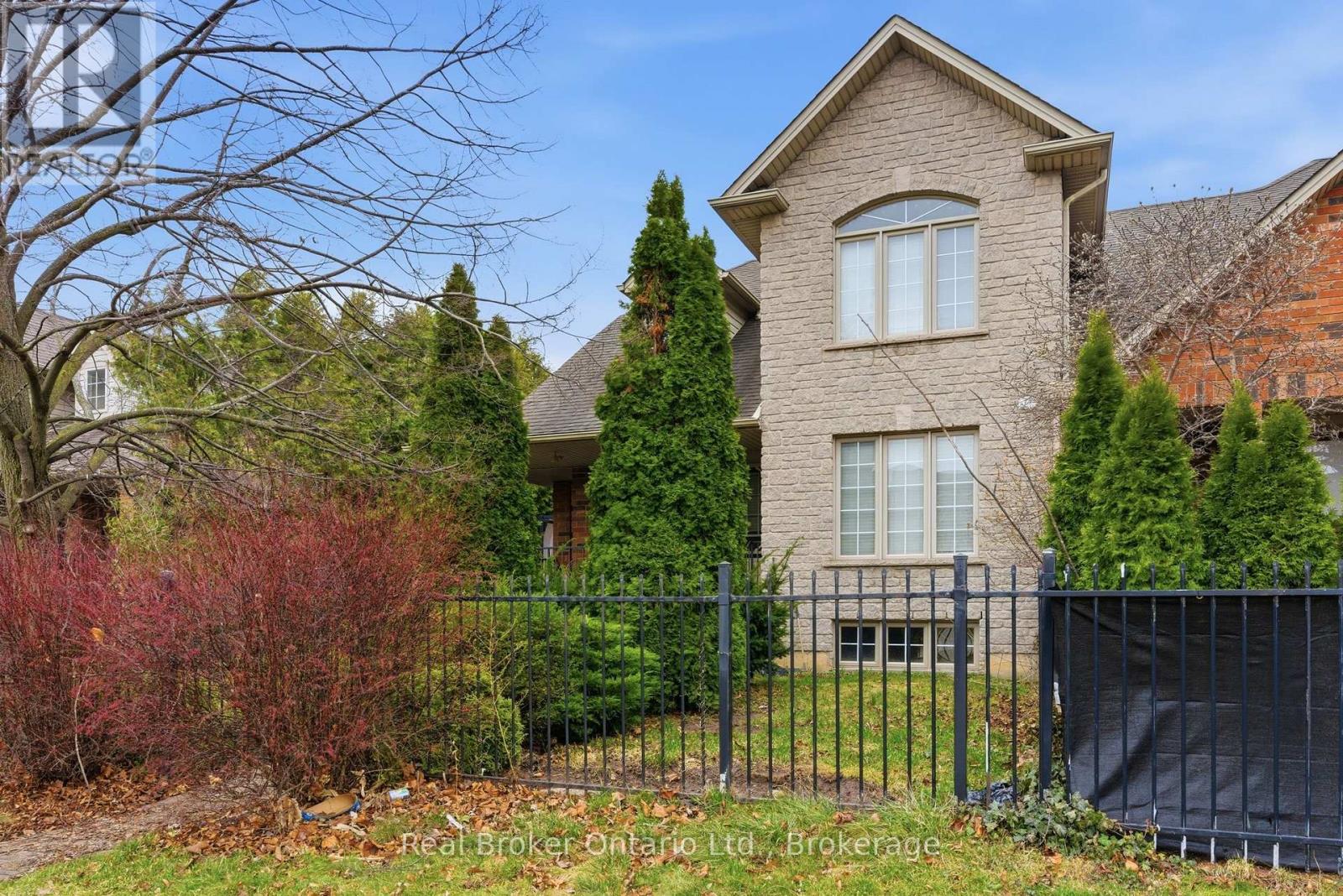 189 Livingston Avenue, Grimsby, Ontario  L3M 5M3 - Photo 14 - X12995874