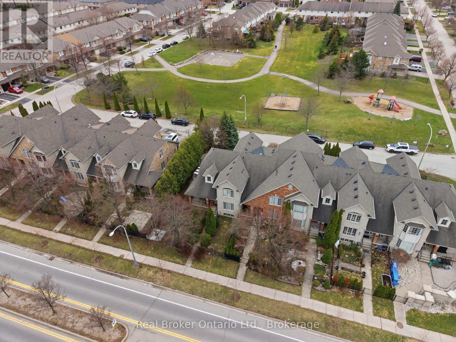 189 Livingston Avenue, Grimsby, Ontario  L3M 5M3 - Photo 7 - X12995874