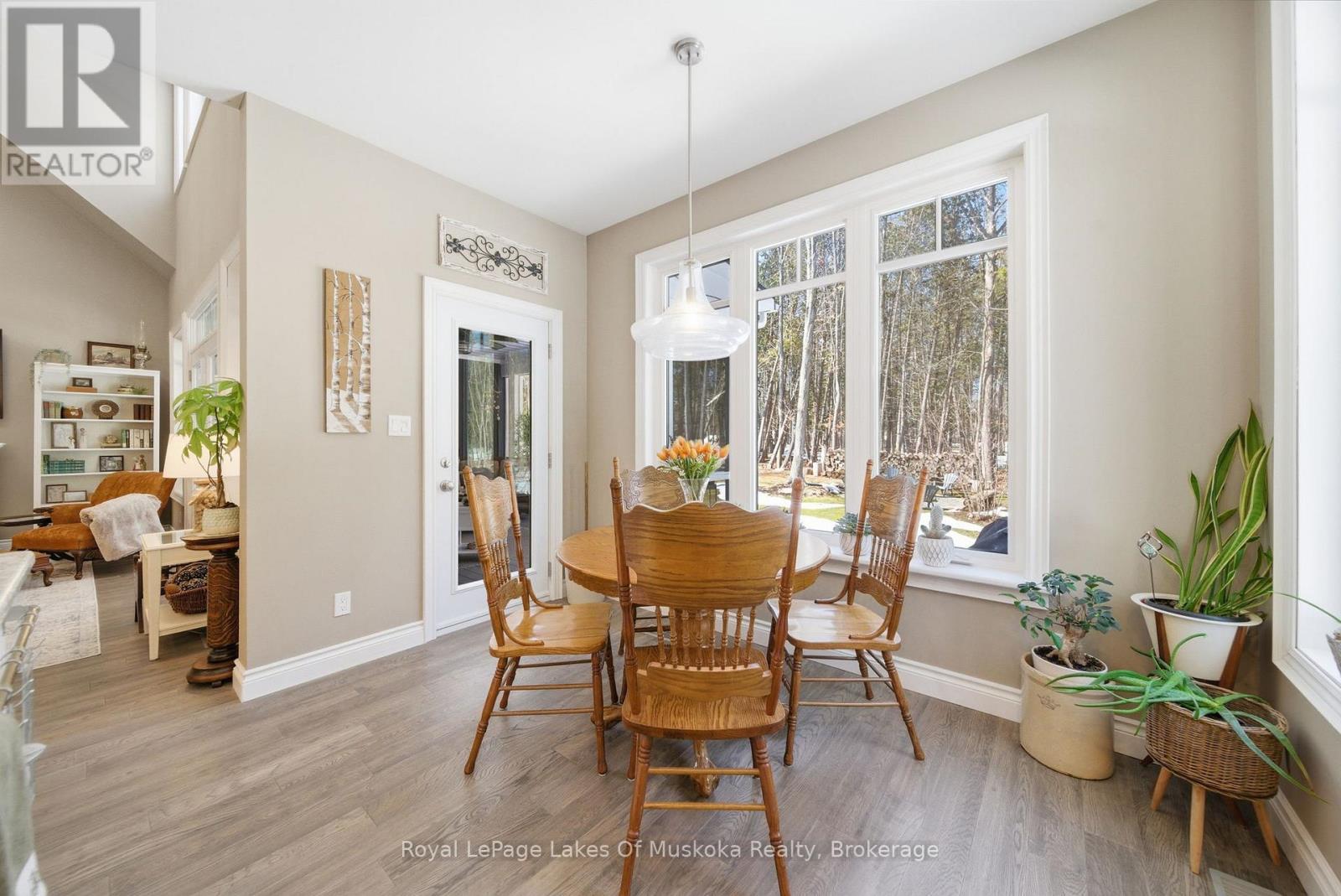 1872 Marchmont Road, Severn, Ontario  L3V 0V6 - Photo 14 - S12995902