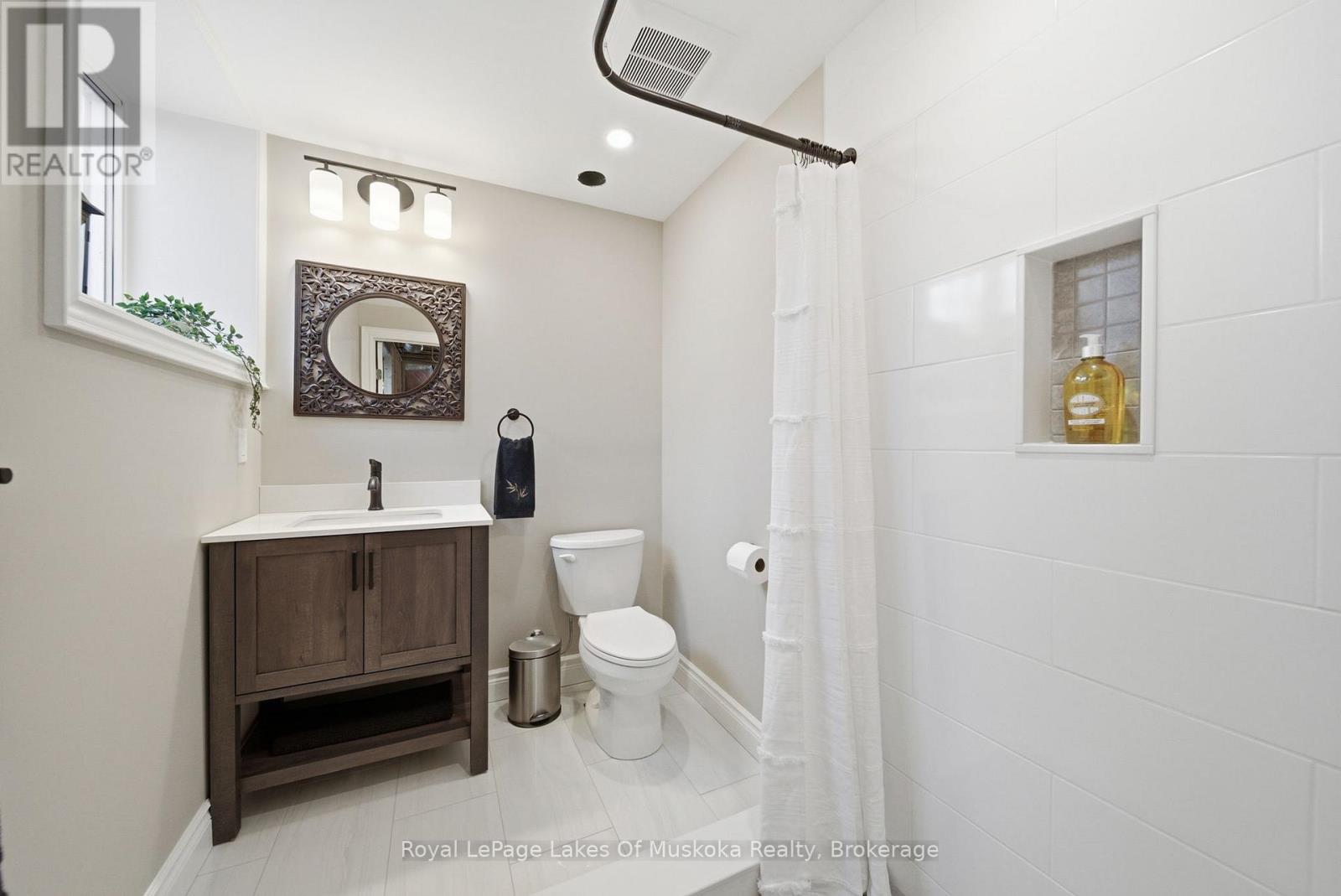 1872 Marchmont Road, Severn, Ontario  L3V 0V6 - Photo 40 - S12995902