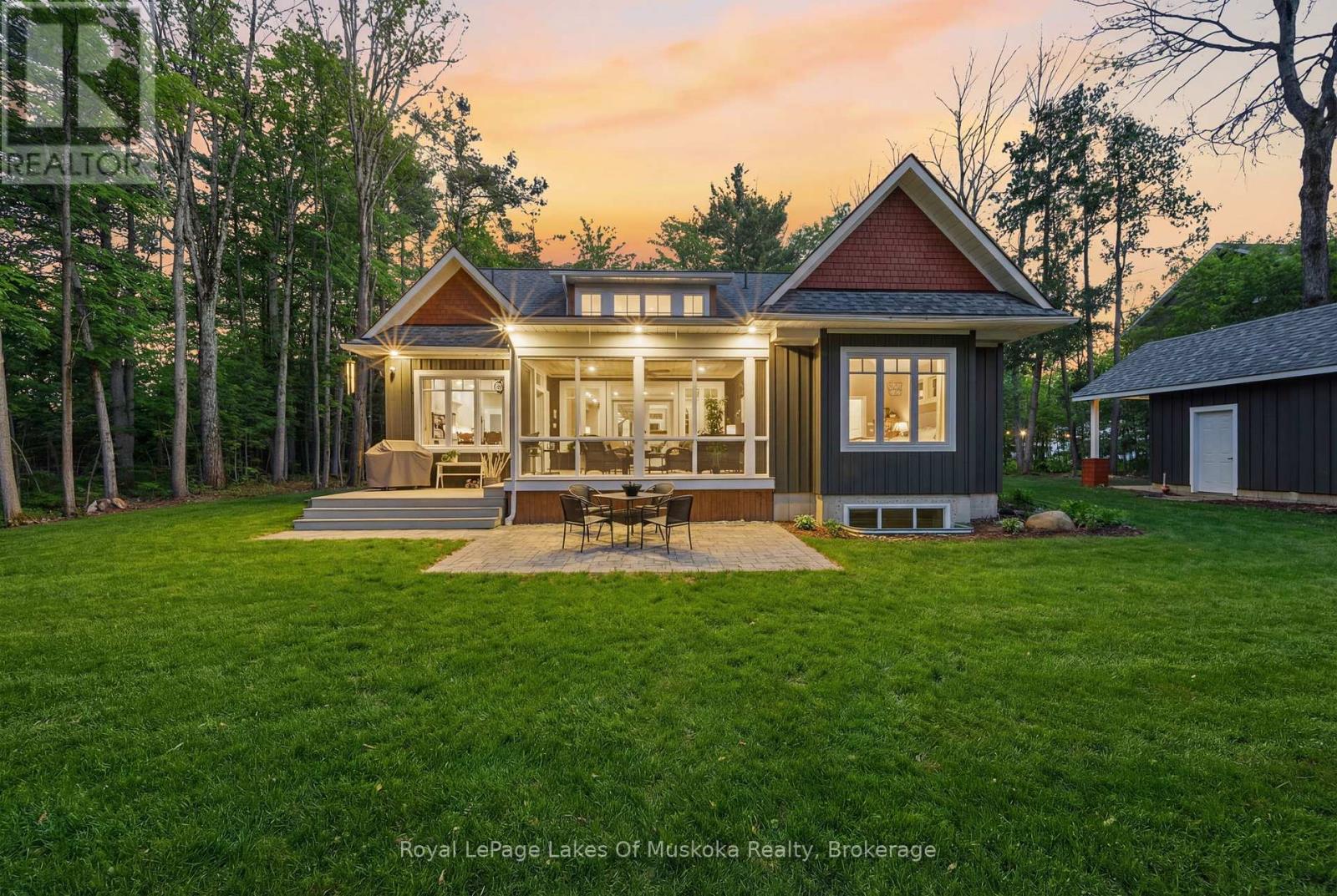 1872 Marchmont Road, Severn, Ontario  L3V 0V6 - Photo 46 - S12995902