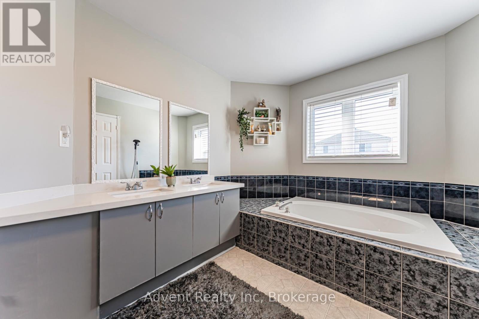 16 Hibbard Drive, Ajax, Ontario  L1Z 1J7 - Photo 22 - E12971194