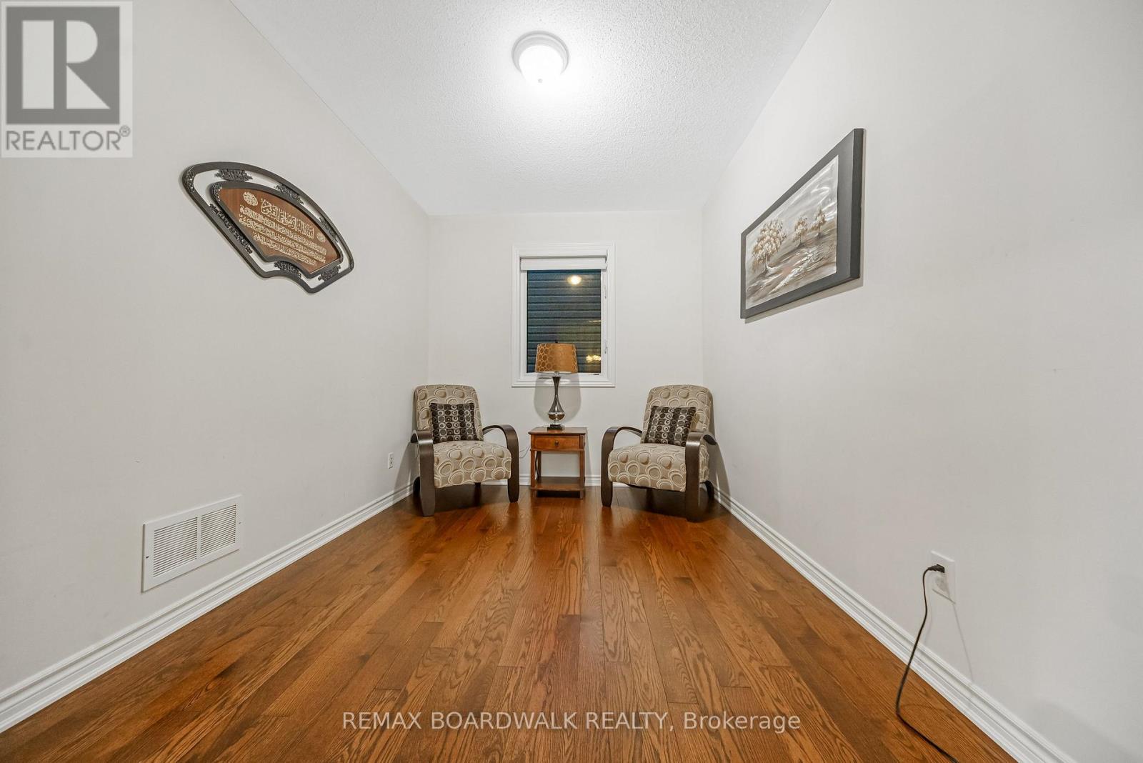 161 Flowing Creek Circle, Ottawa, Ontario  K2M 0K2 - Photo 10 - X12994114