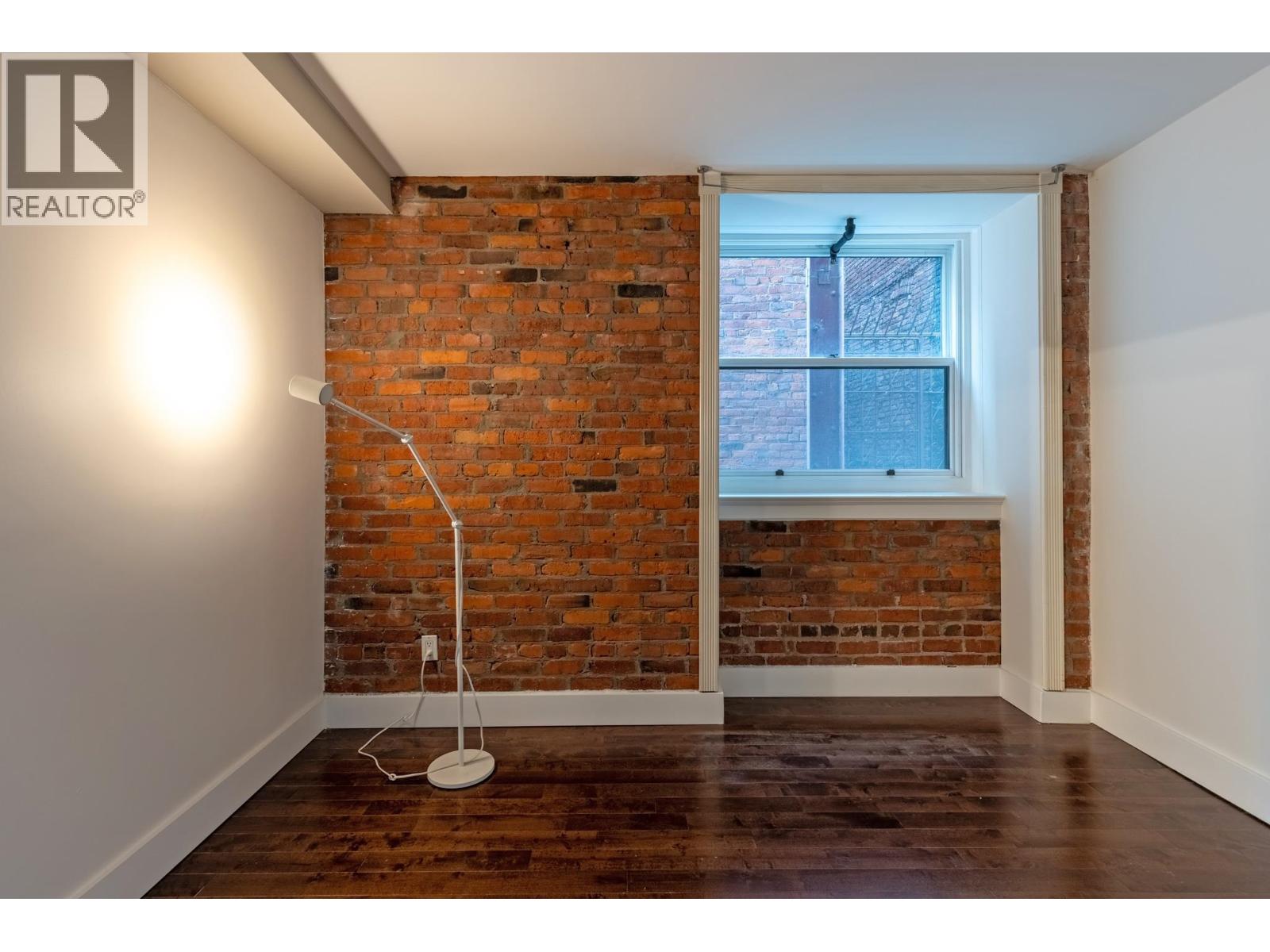 205 233 Abbott Street, Vancouver, British Columbia  V6B 2K7 - Photo 17 - R3111062