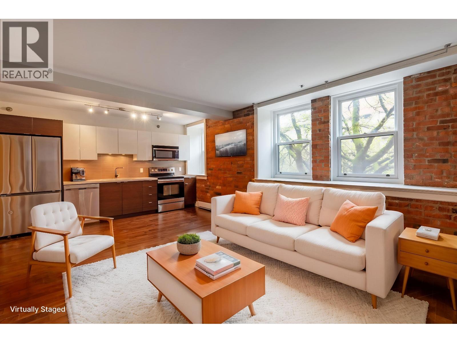 205 233 Abbott Street, Vancouver, British Columbia  V6B 2K7 - Photo 2 - R3111062