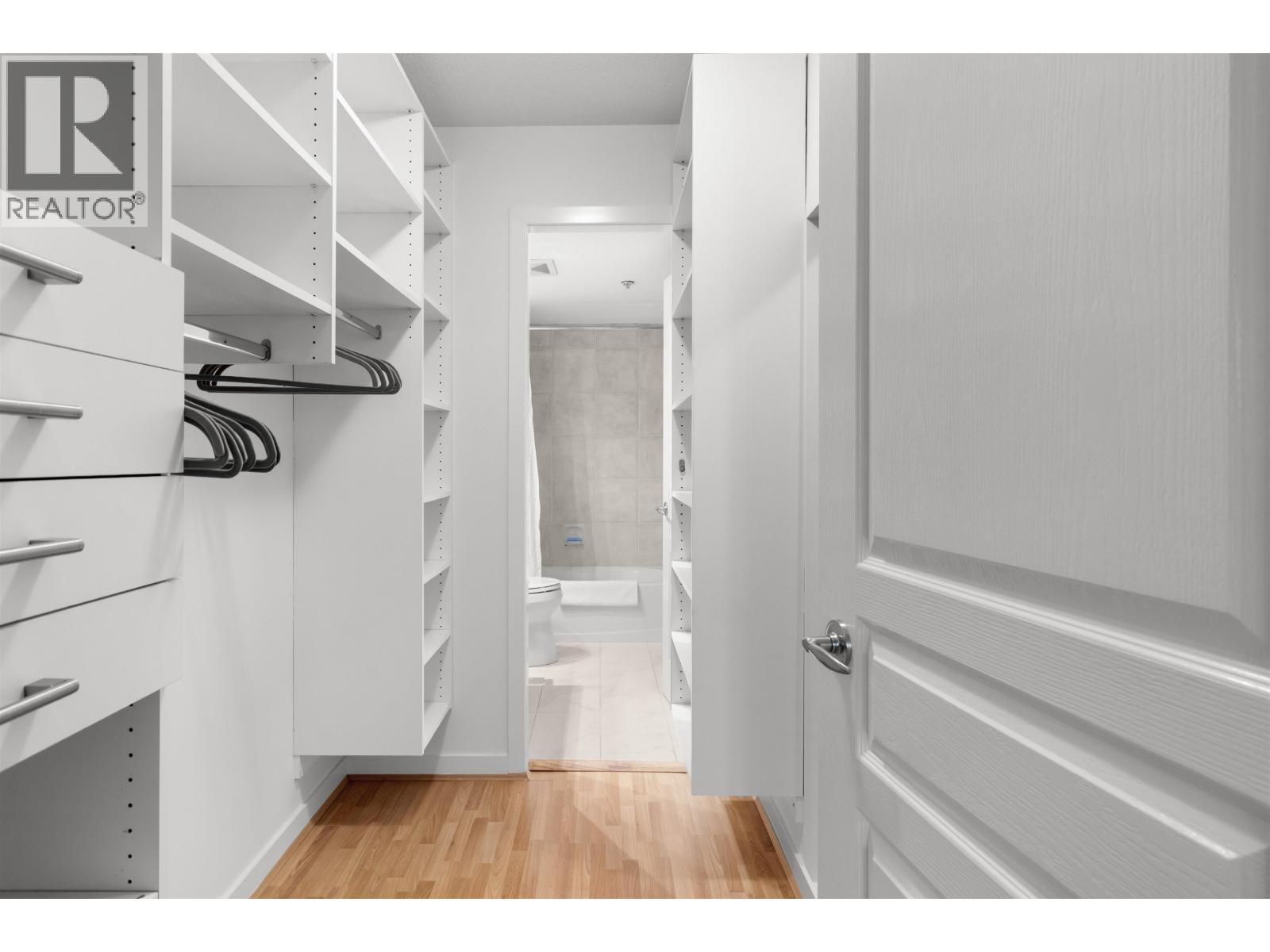 210 7383 Griffiths Drive, Burnaby, British Columbia  V5E 4M8 - Photo 13 - R3111067