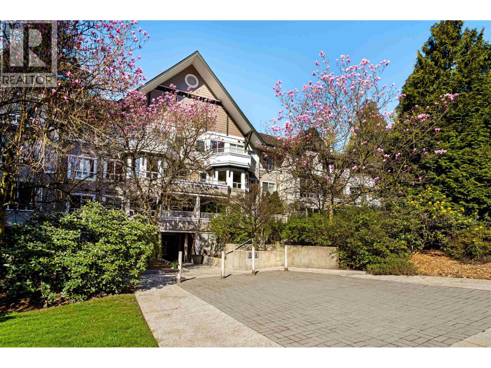 210 7383 Griffiths Drive, Burnaby, British Columbia  V5E 4M8 - Photo 18 - R3111067