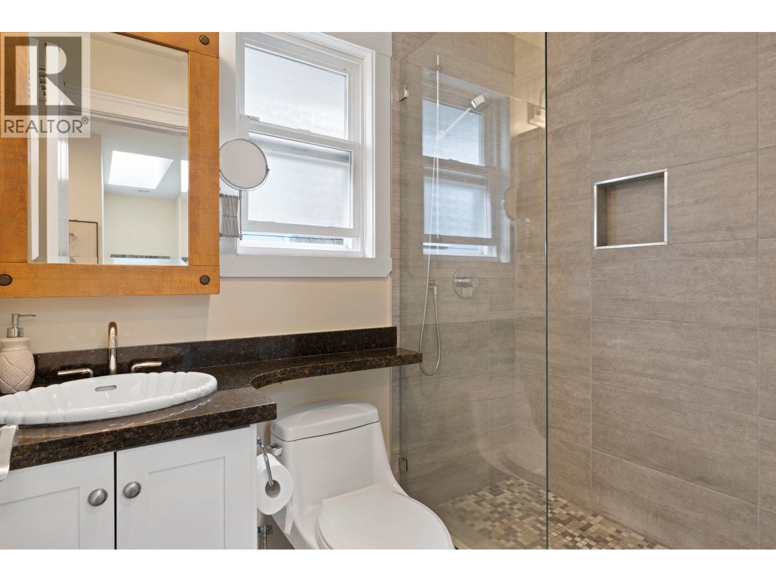 1807 E 7th Avenue, Vancouver, British Columbia  V5N 1S1 - Photo 13 - R3111074