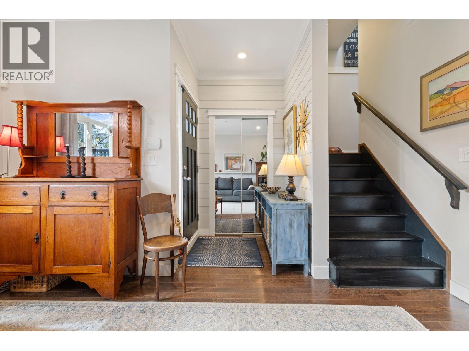 1807 E 7th Avenue, Vancouver, British Columbia  V5N 1S1 - Photo 3 - R3111074