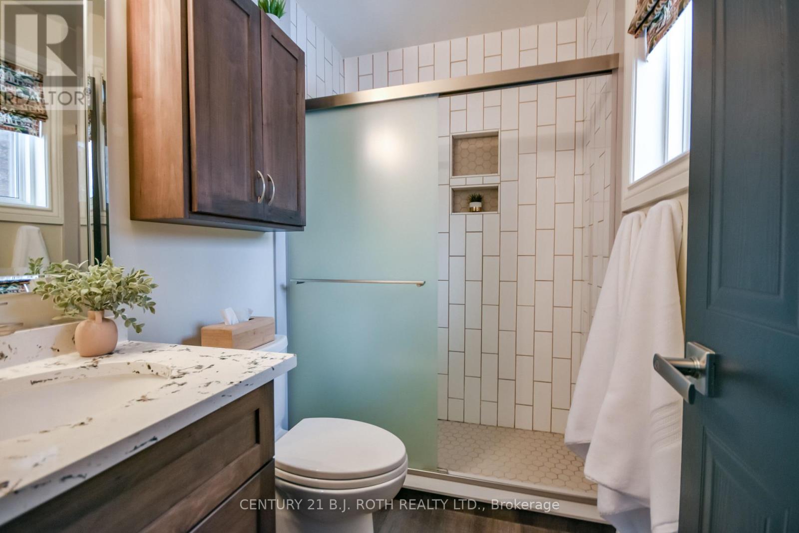 91 Benson Drive, Barrie, Ontario  L4N 7Y4 - Photo 15 - S12965438