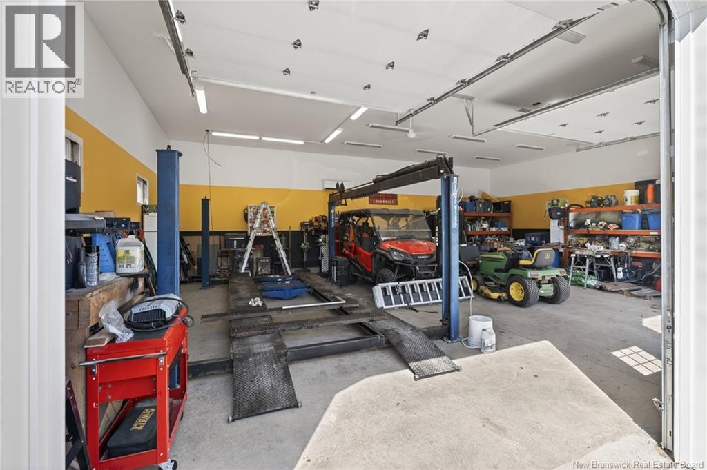 38 Sheila, Berry Mills, New Brunswick  E1G 4X4 - Photo 47 - NB137060