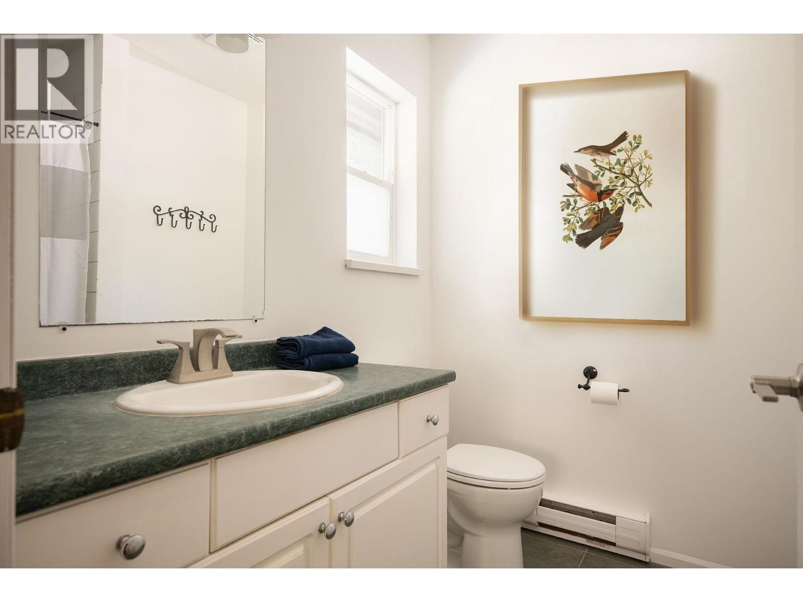 1347 Eagle Cliff Road, Bowen Island, British Columbia  V0N 1G1 - Photo 13 - R3111069