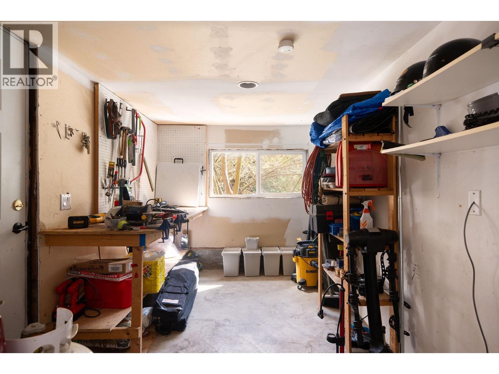 1347 Eagle Cliff Road, Bowen Island, British Columbia  V0N 1G1 - Photo 18 - R3111069