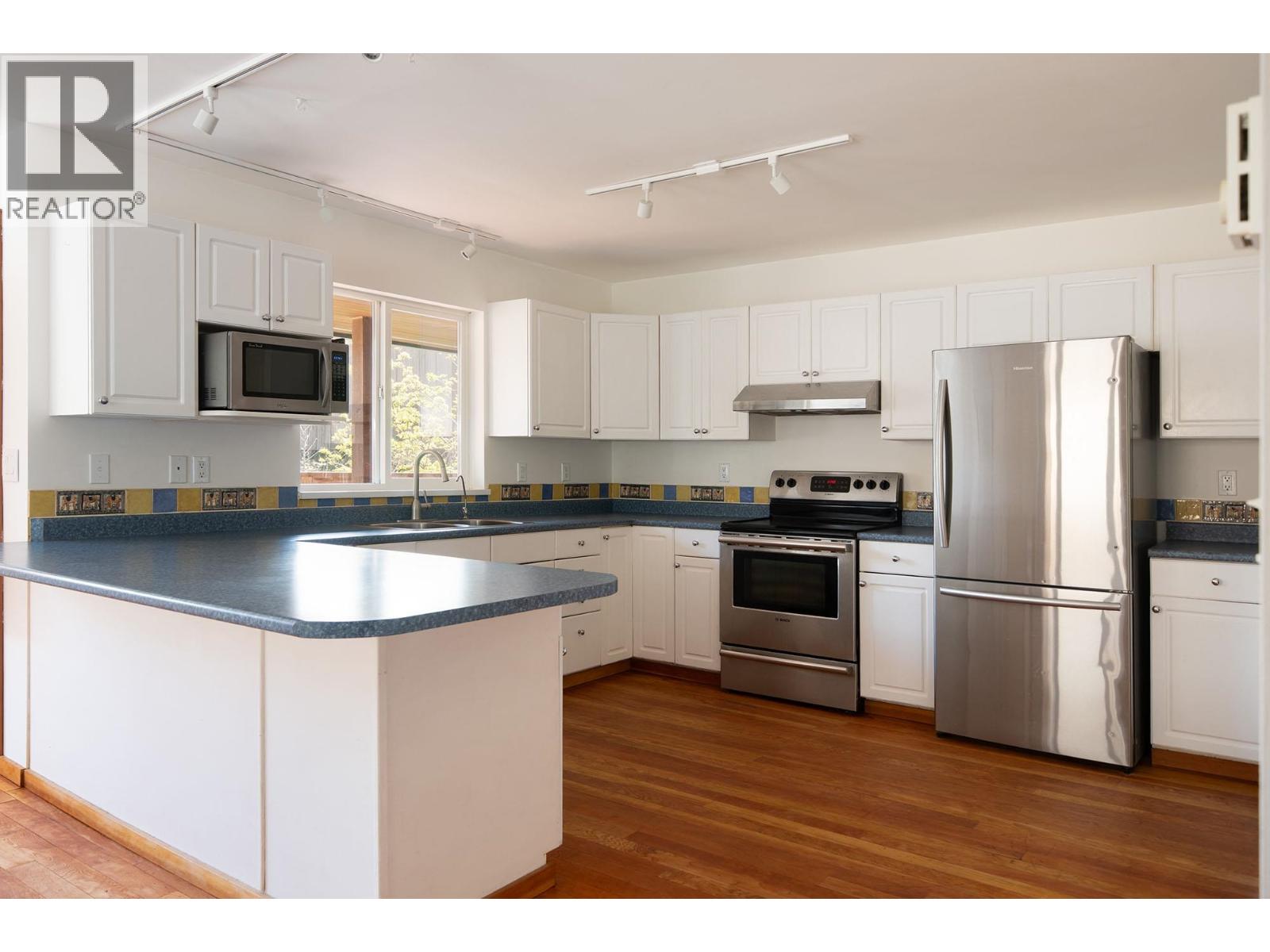 1347 Eagle Cliff Road, Bowen Island, British Columbia  V0N 1G1 - Photo 7 - R3111069