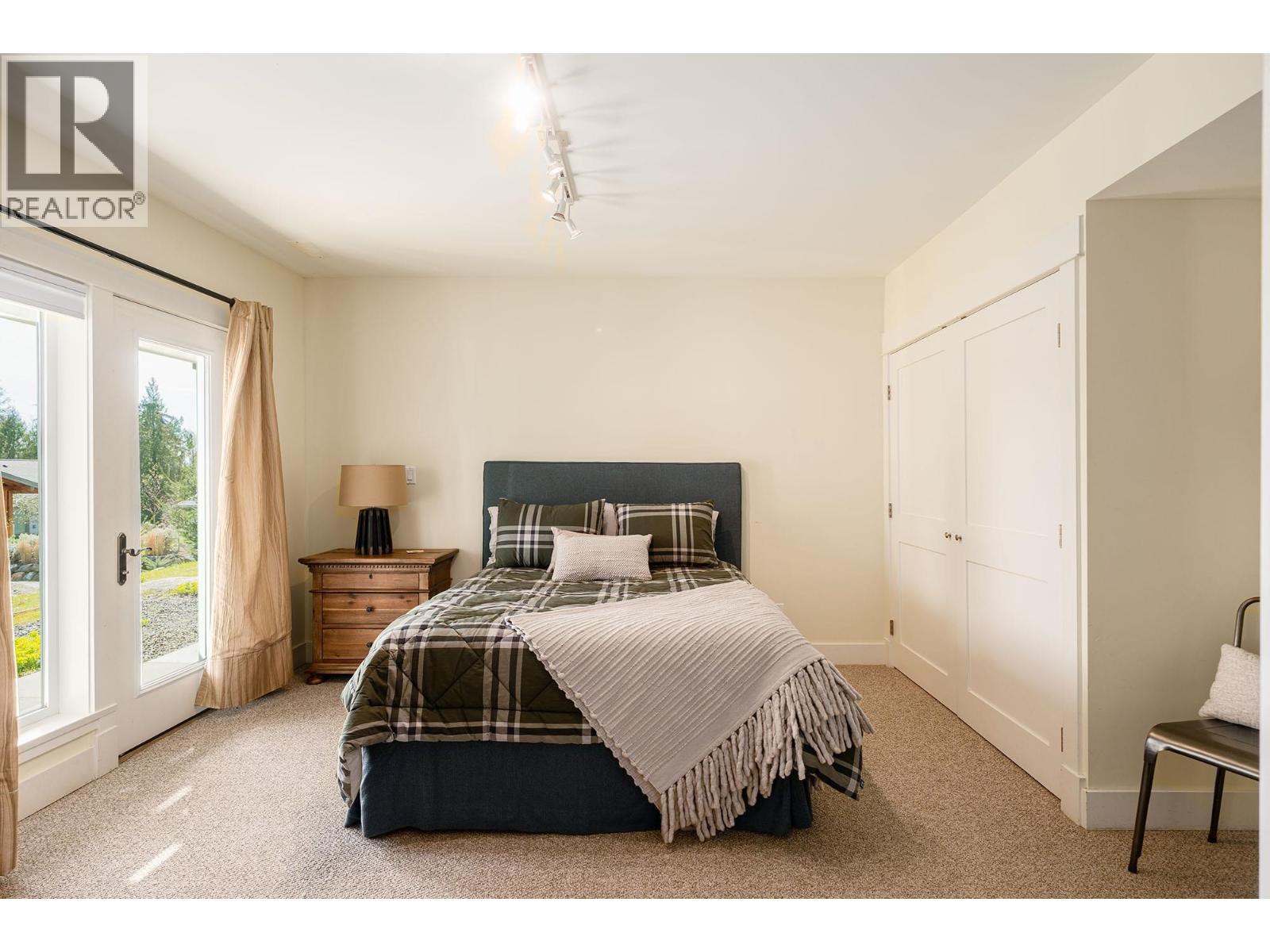 889 Cowan Point Drive, Bowen Island, British Columbia  V0N 1G2 - Photo 26 - R3111070