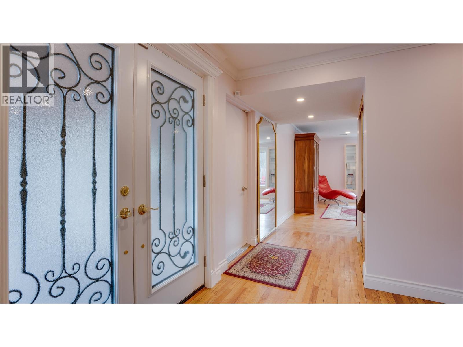 12300 Kalamalka Road, Coldstream, British Columbia  V1B 1M6 - Photo 5 - 10378460