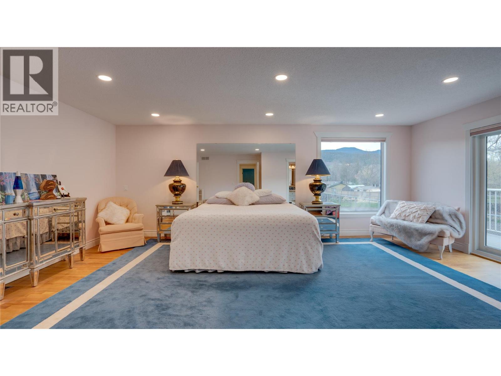 12300 Kalamalka Road, Coldstream, British Columbia  V1B 1M6 - Photo 23 - 10378460