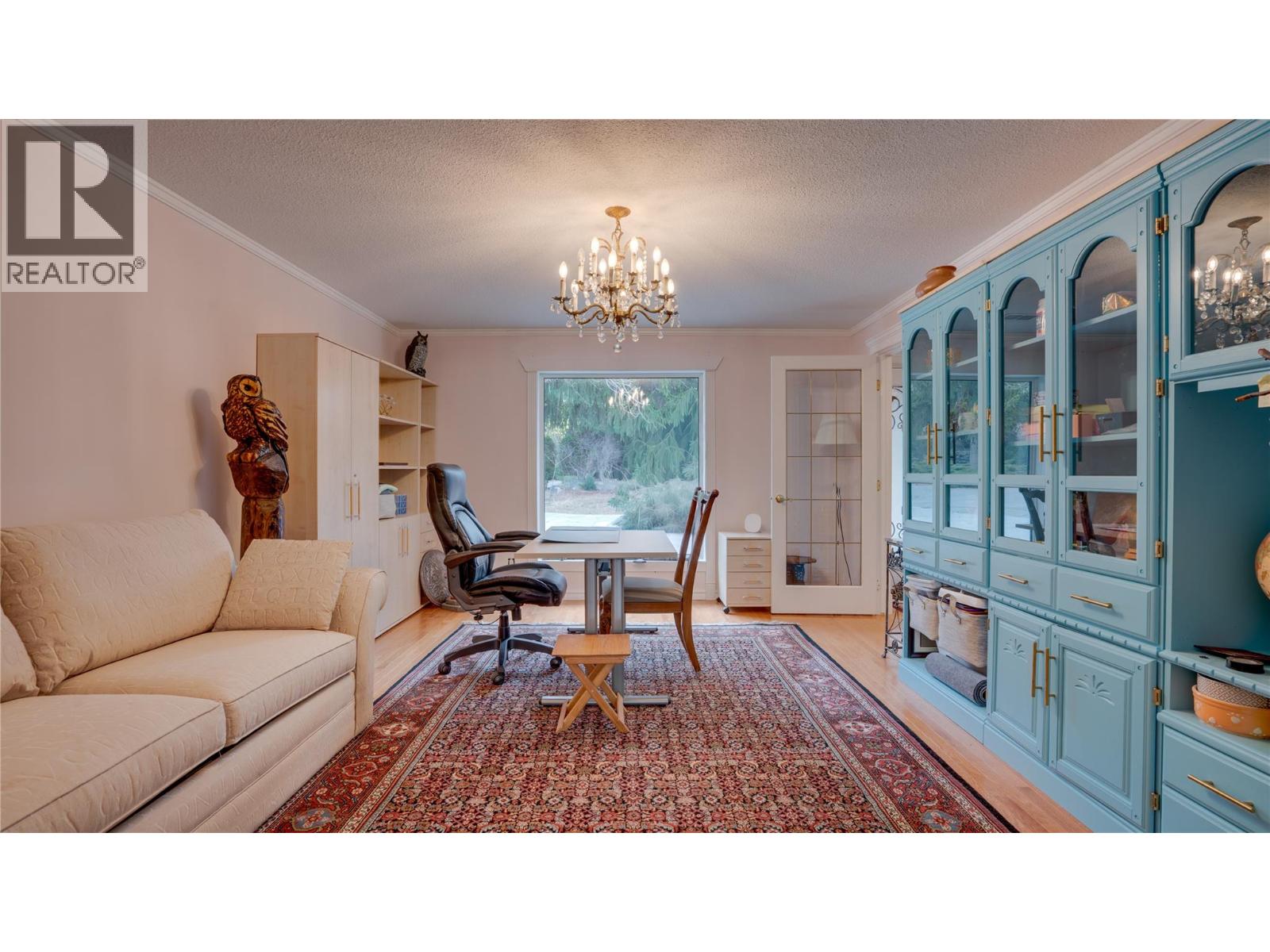 12300 Kalamalka Road, Coldstream, British Columbia  V1B 1M6 - Photo 19 - 10378460