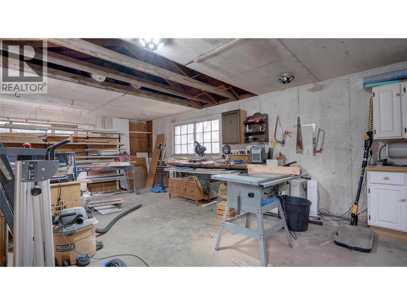 12300 Kalamalka Road, Coldstream, British Columbia  V1B 1M6 - Photo 48 - 10378460