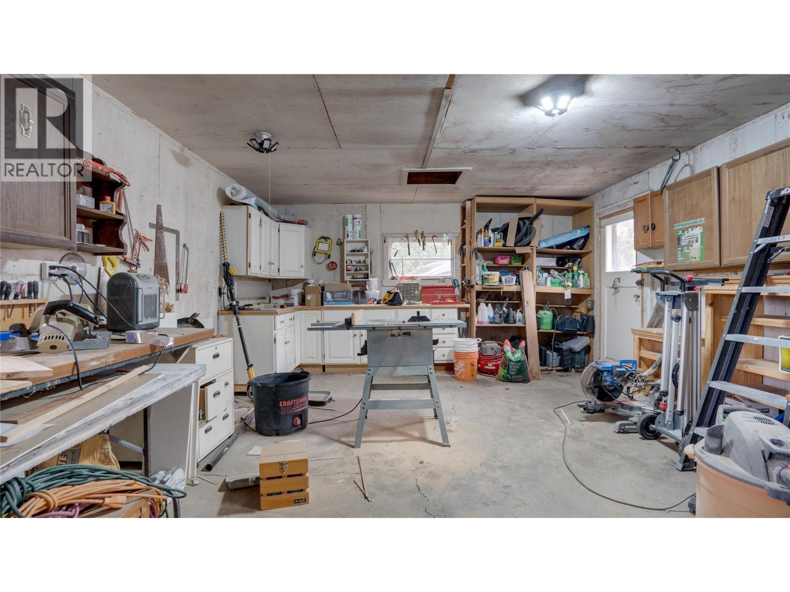 12300 Kalamalka Road, Coldstream, British Columbia  V1B 1M6 - Photo 49 - 10378460