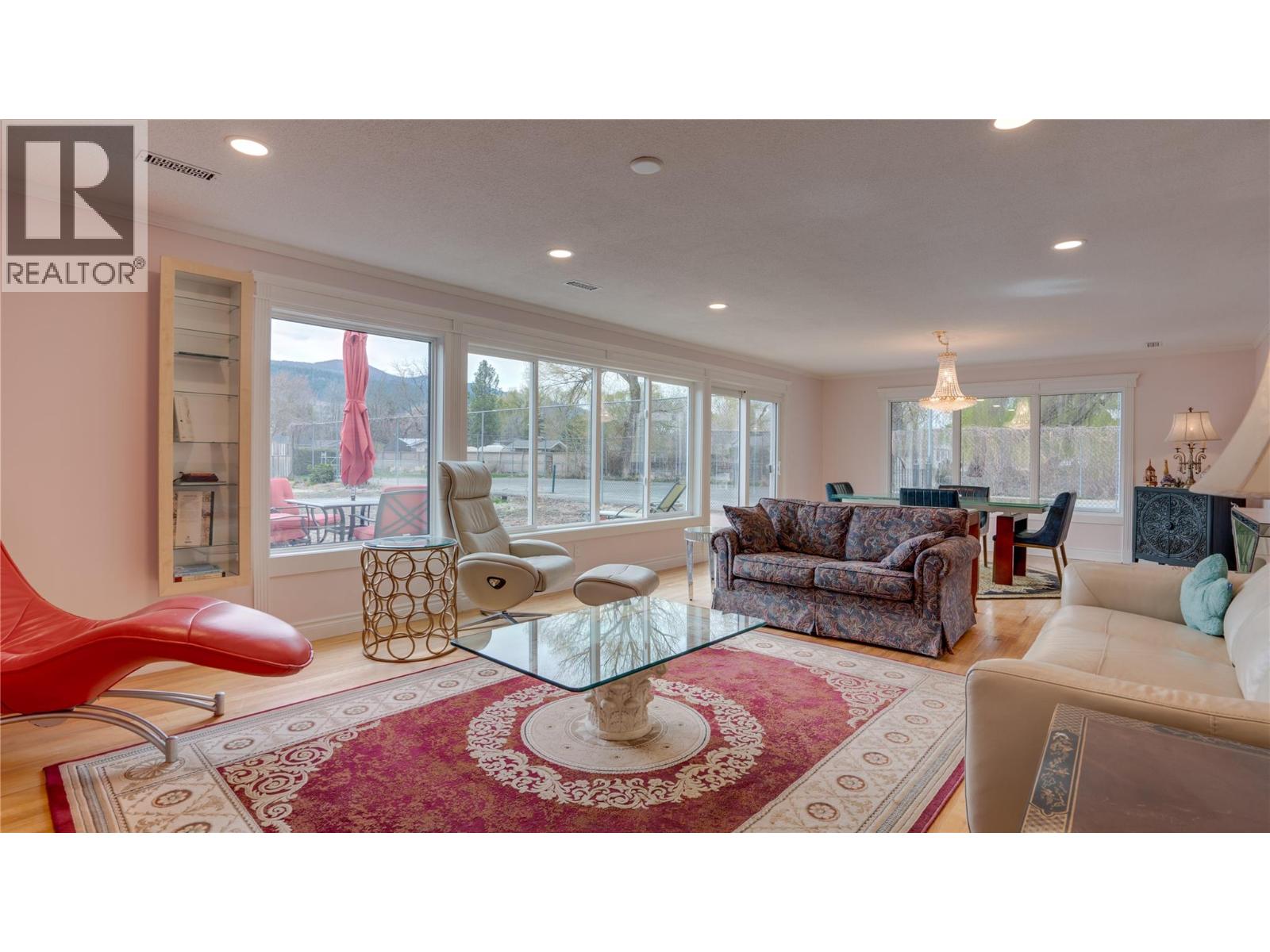 12300 Kalamalka Road, Coldstream, British Columbia  V1B 1M6 - Photo 7 - 10378460