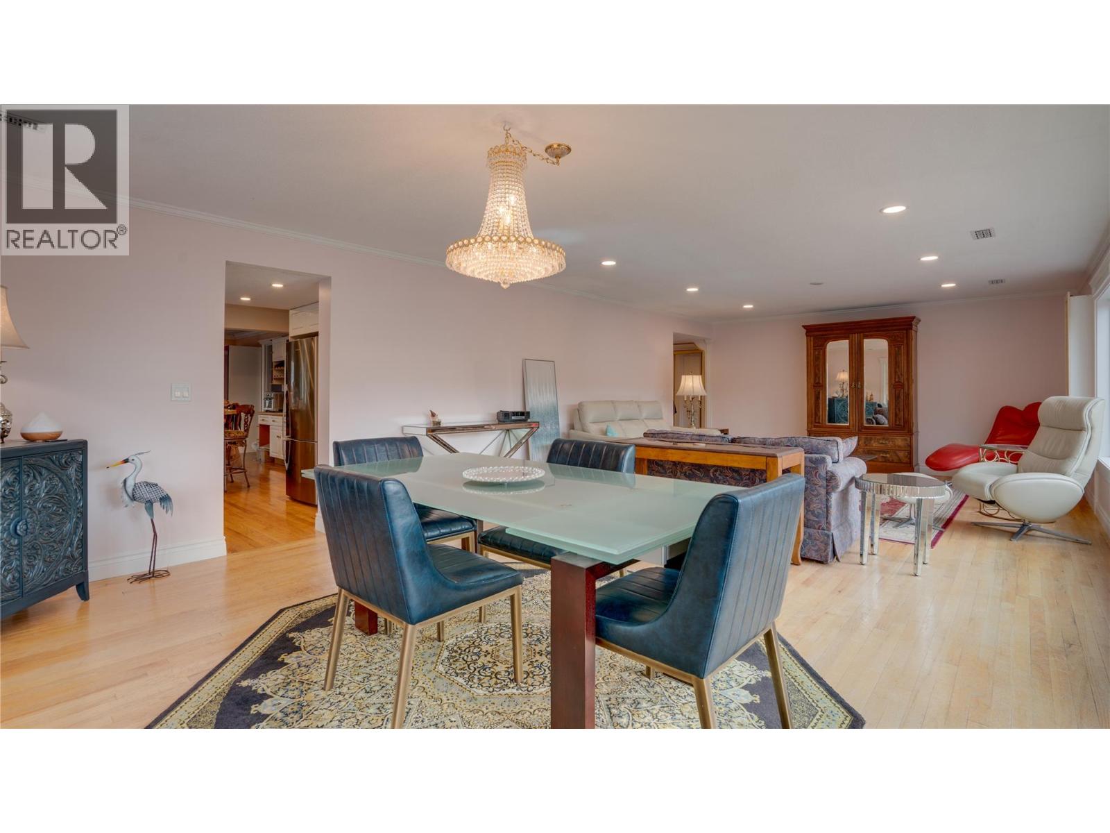 12300 Kalamalka Road, Coldstream, British Columbia  V1B 1M6 - Photo 9 - 10378460