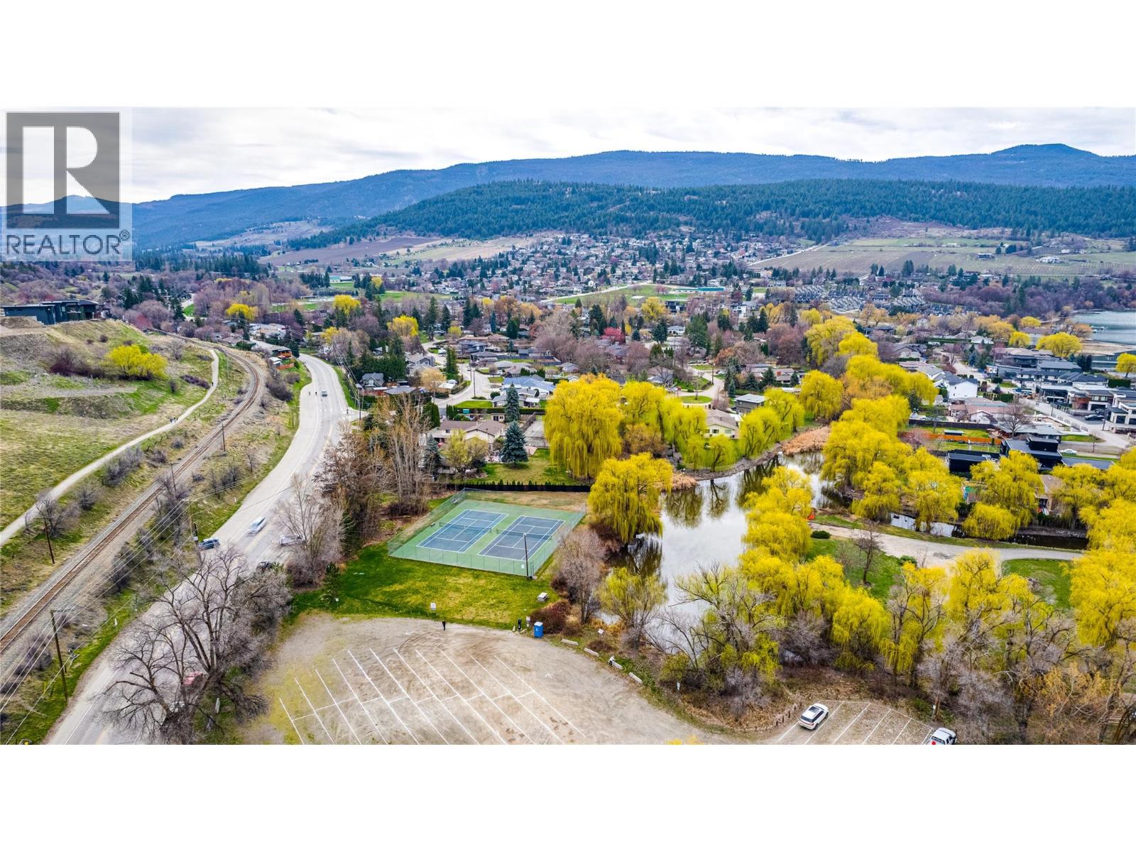 12300 Kalamalka Road, Coldstream, British Columbia  V1B 1M6 - Photo 66 - 10378460