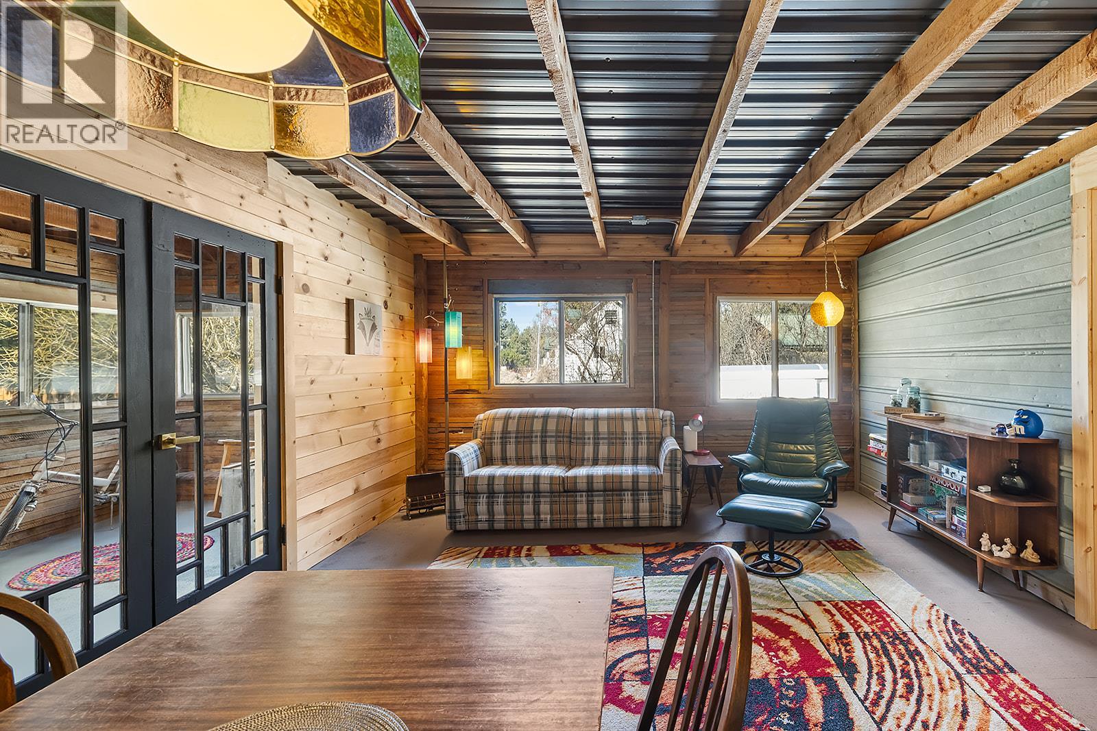 6318 Balsam Road, Wasa, British Columbia  V0B 2K0 - Photo 16 - 10382720