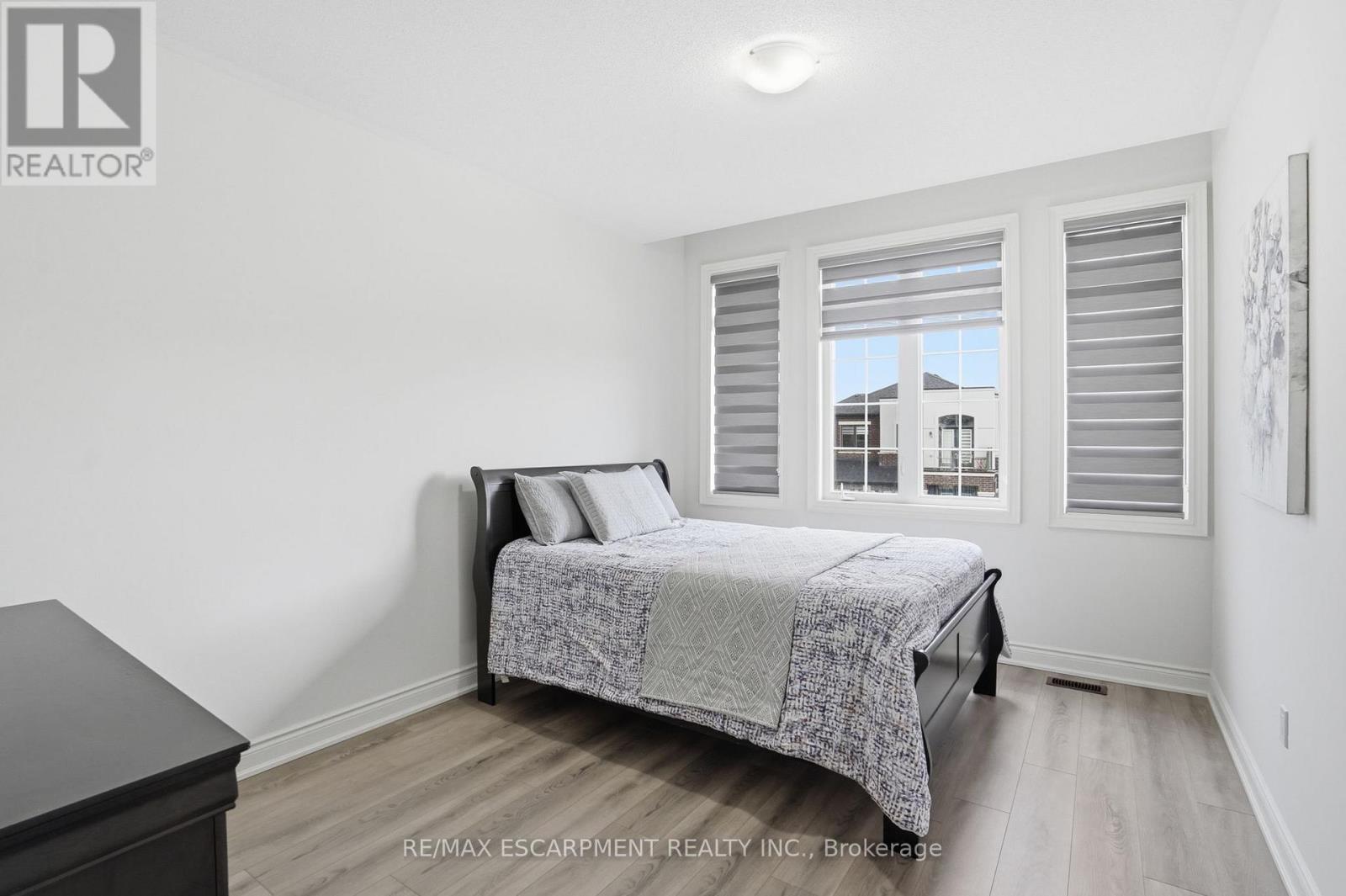 7 Grierson Trail, Hamilton, Ontario L8B 1Z7 - Photo 40 - X12897270