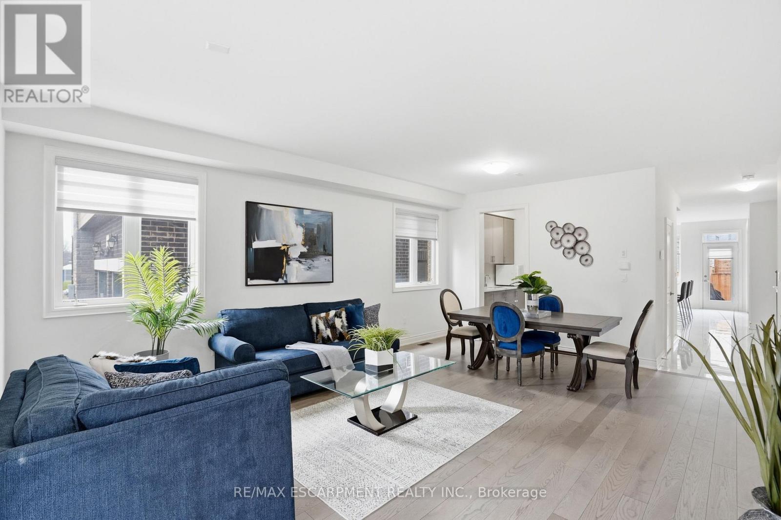 7 Grierson Trail, Hamilton, Ontario L8B 1Z7 - Photo 7 - X12897270