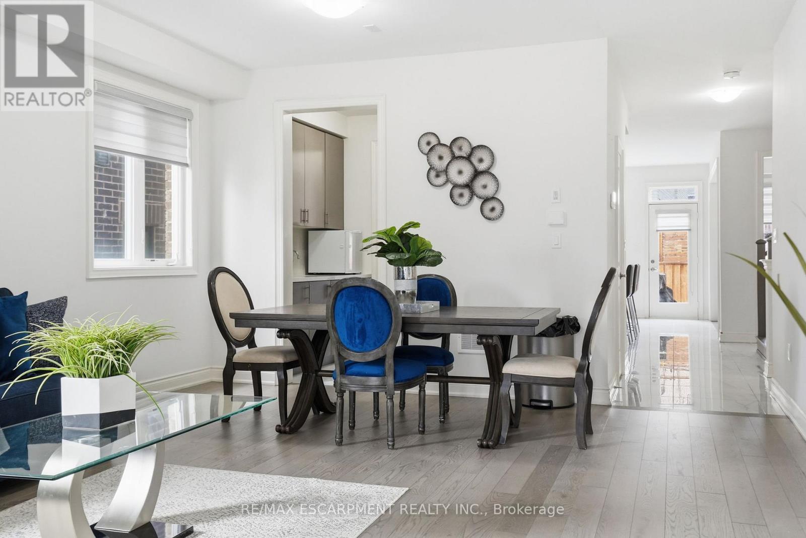 7 Grierson Trail, Hamilton, Ontario L8B 1Z7 - Photo 9 - X12897270