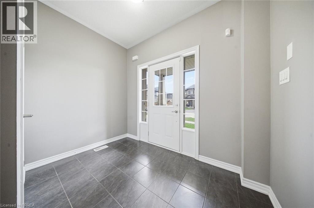 10 Kneale Street, Brantford, Ontario  N3S 0J2 - Photo 6 - 40820086