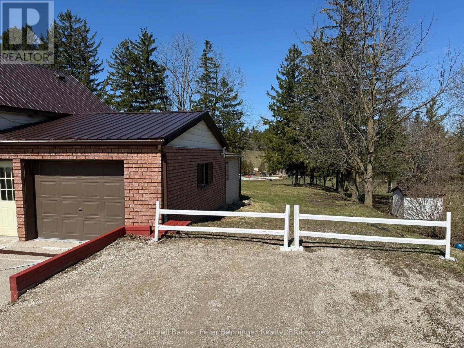 22 Mcgivern Street, Brockton, Ontario  N0G 2V0 - Photo 4 - X12929140