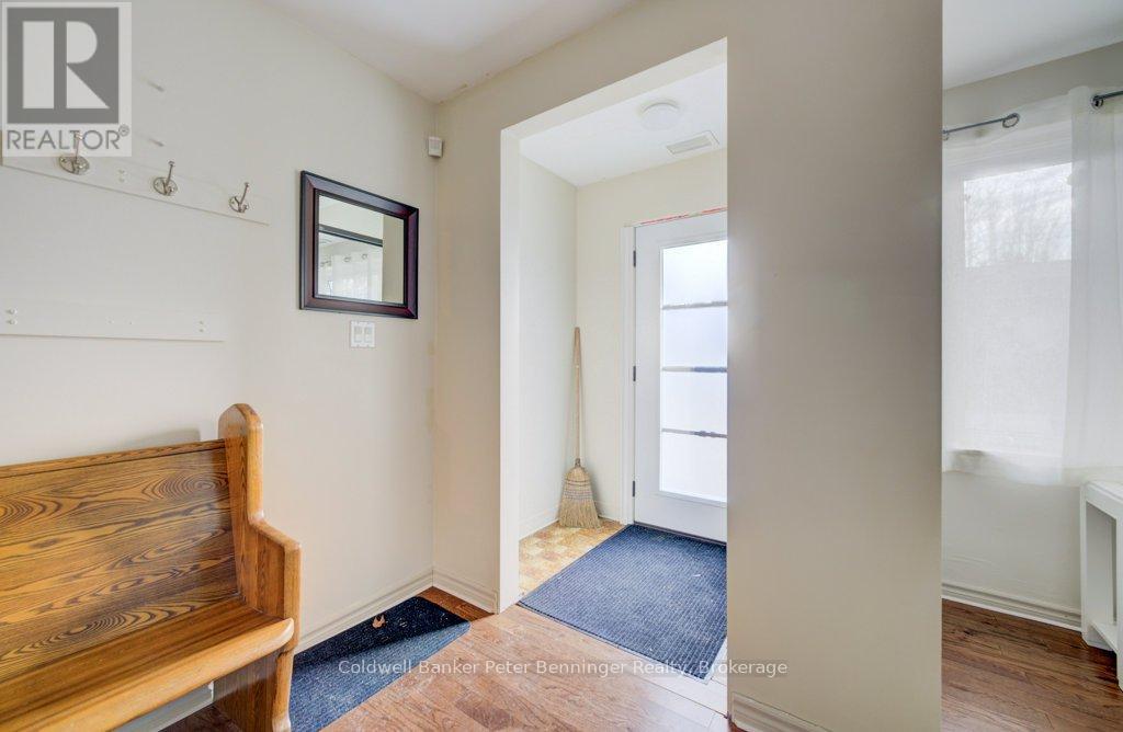 425 Mary Street, Brockton, Ontario  N0G 2V0 - Photo 6 - X12991868