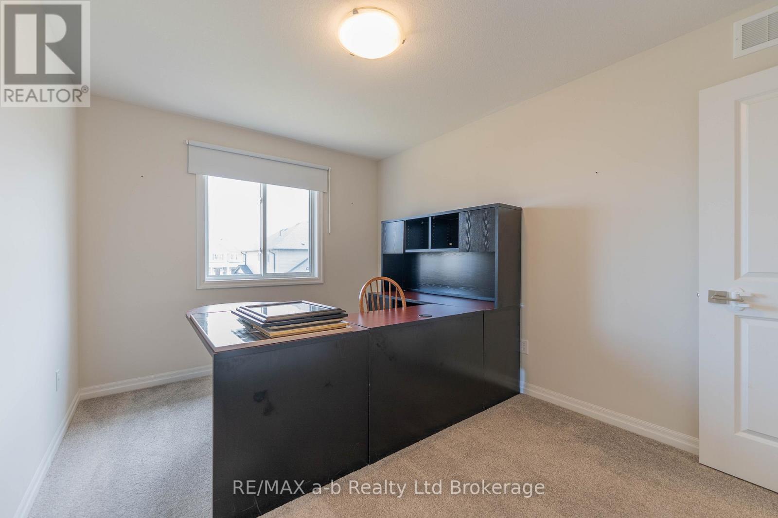 19 Huntley Avenue, Tillsonburg, Ontario  N4G 0J3 - Photo 22 - X12995876