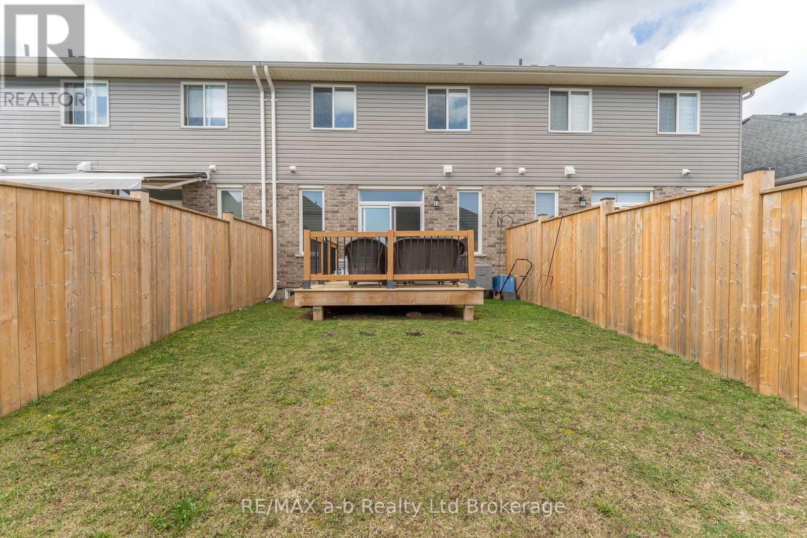 19 Huntley Avenue, Tillsonburg, Ontario  N4G 0J3 - Photo 33 - X12995876