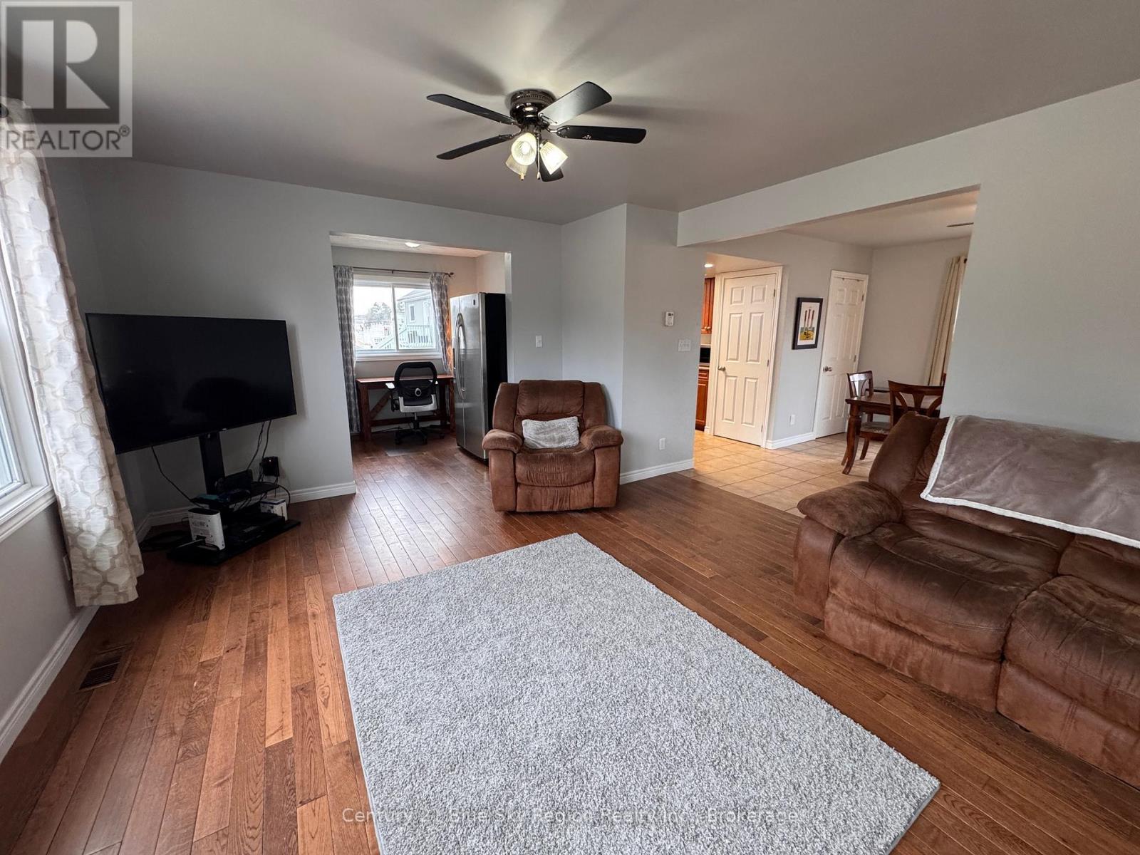 387 Main Street, Powassan, Ontario  P0H 1Z0 - Photo 6 - X12995908