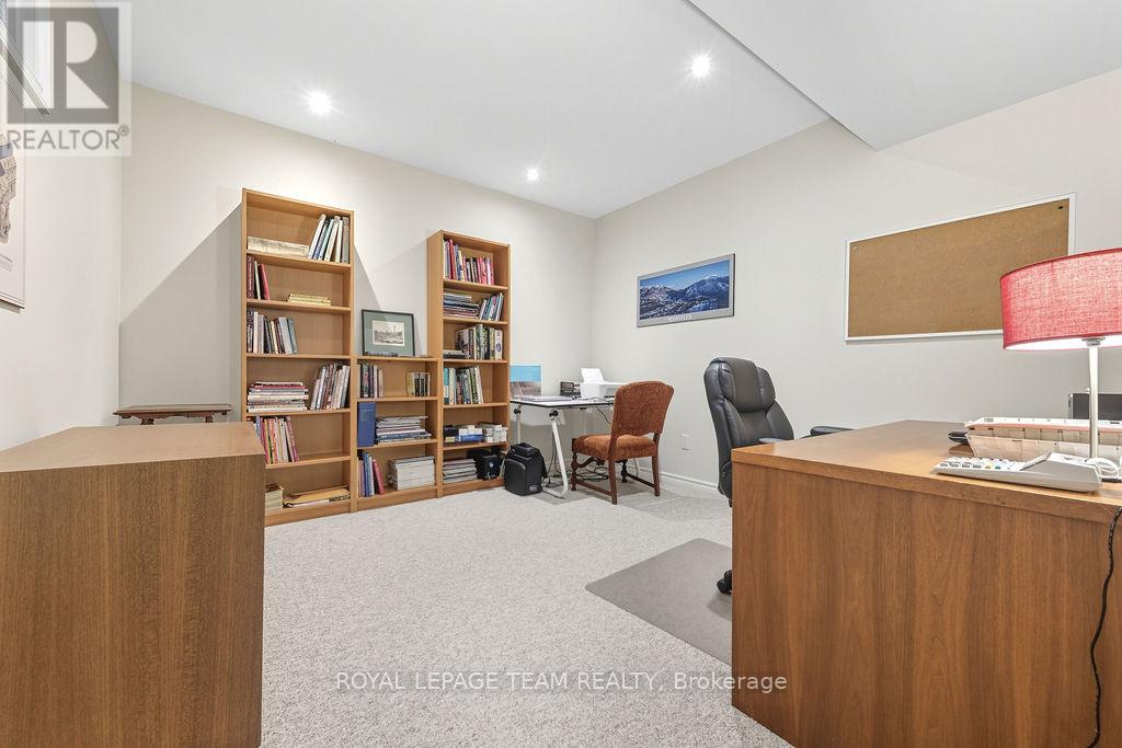 698 Barryvale Road, Greater Madawaska, Ontario K0J 1H0 - Photo 35 - X12666028