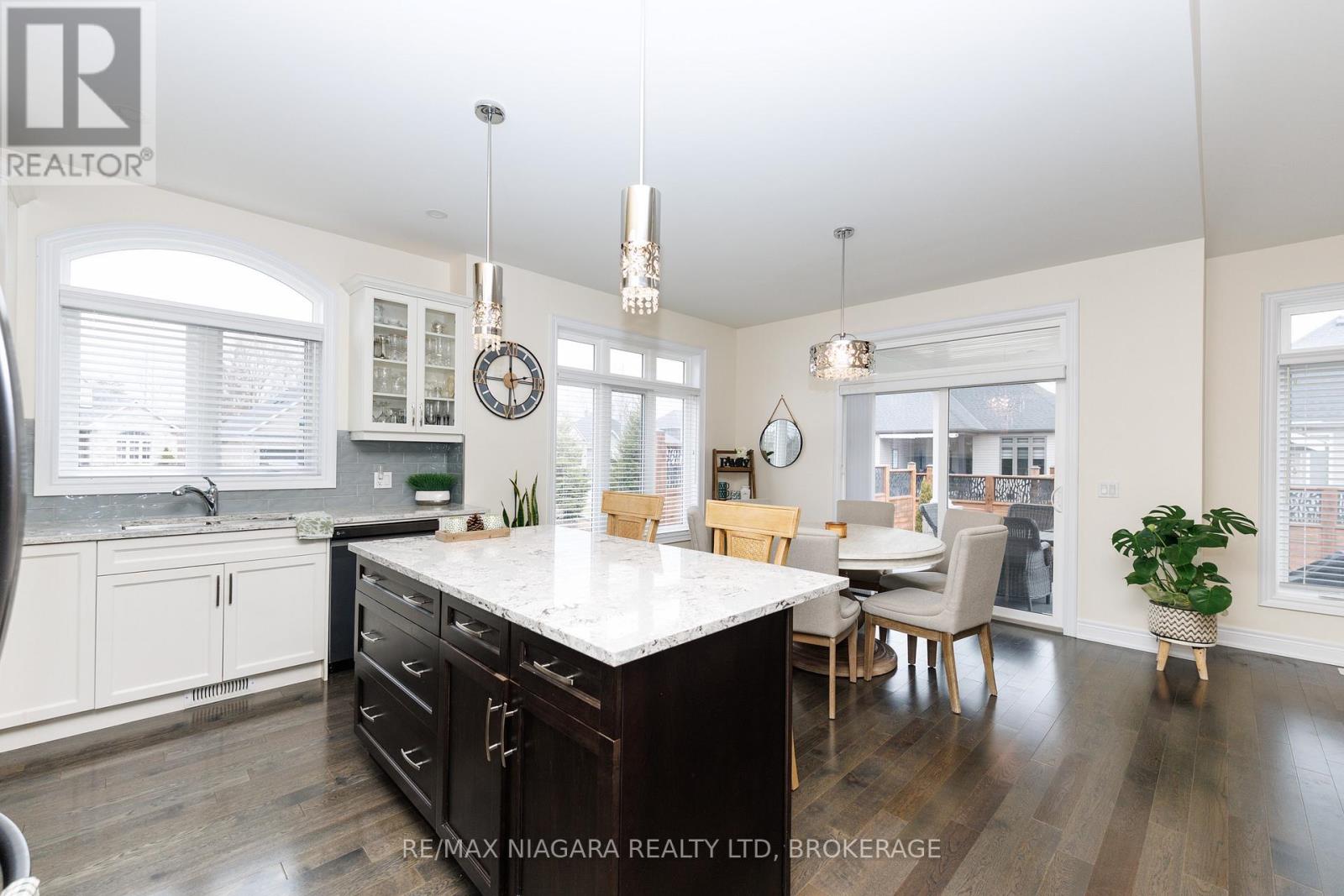 4049 Village Creek Drive, Fort Erie, Ontario  L0S 1S0 - Photo 16 - X12871982