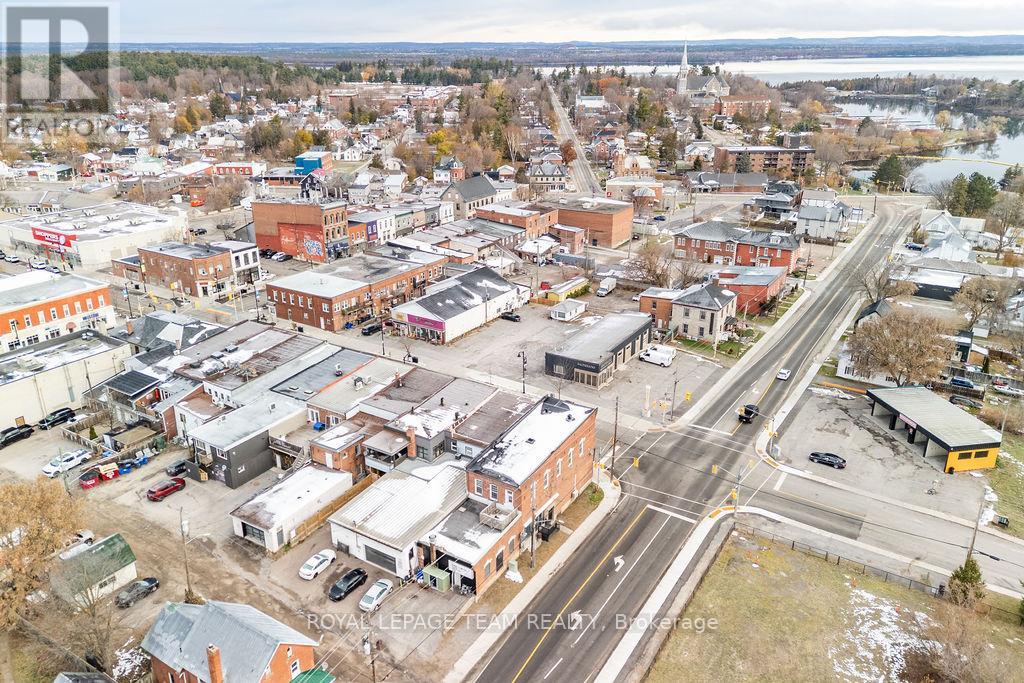 4 Elgin Street W, Arnprior, Ontario  K7S 1N3 - Photo 38 - X12809964