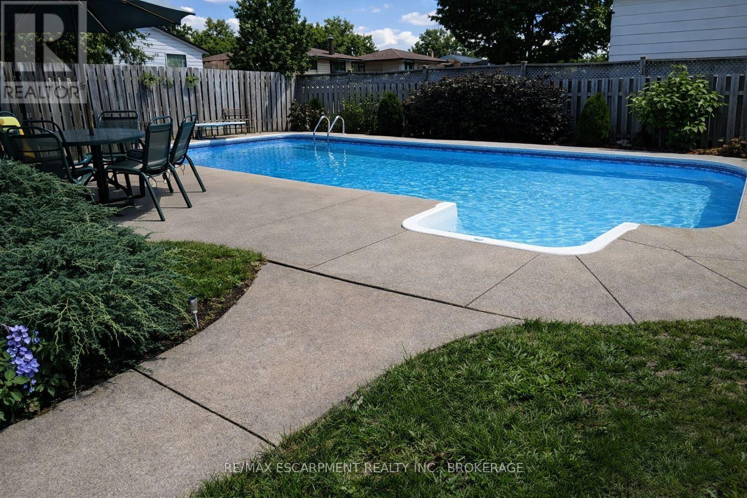 7506 Jubilee Drive, Niagara Falls, Ontario  L2G 7J5 - Photo 26 - X12995546