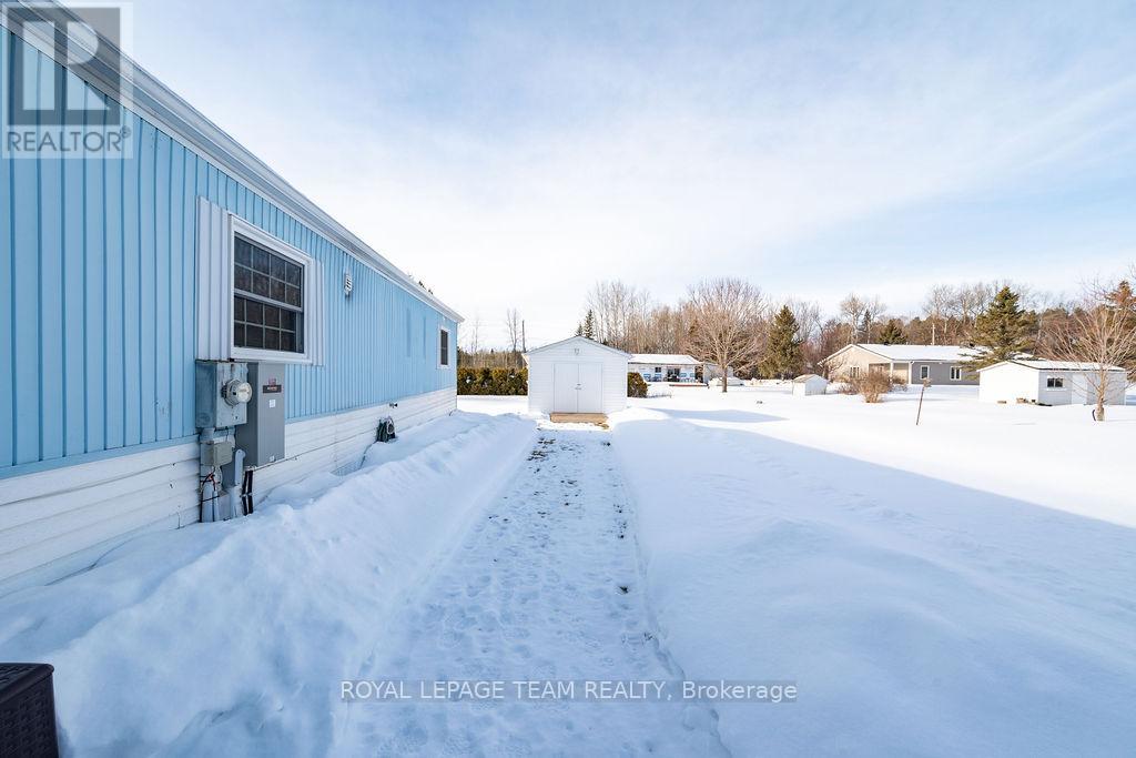 46 Sunset Lane, Horton, Ontario  K7V 0A5 - Photo 34 - X12810294