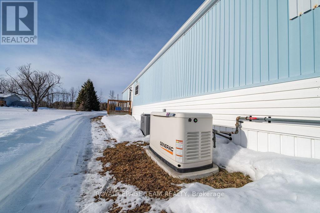 46 Sunset Lane, Horton, Ontario  K7V 0A5 - Photo 30 - X12810294