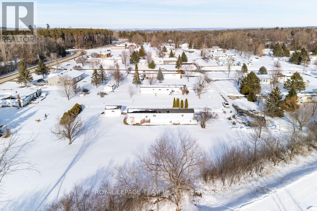 46 Sunset Lane, Horton, Ontario  K7V 0A5 - Photo 31 - X12810294