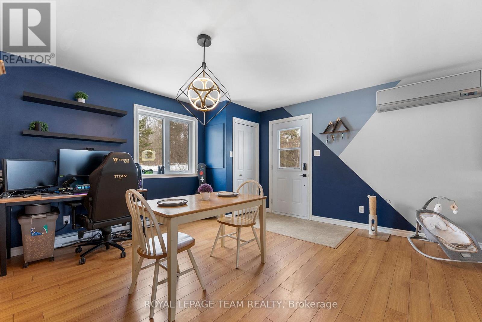 1086 Victory Lane, Frontenac, Ontario K0J 1H0 - Photo 11 - X12848526