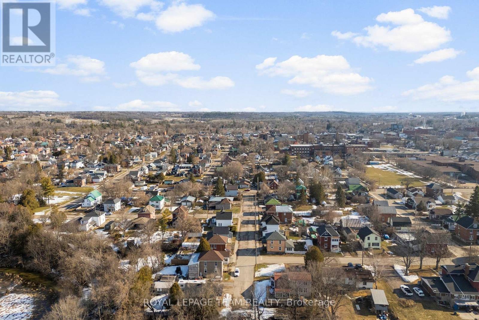 290 Thompson Avenue, Renfrew, Ontario  K7V 3B7 - Photo 28 - X12871762