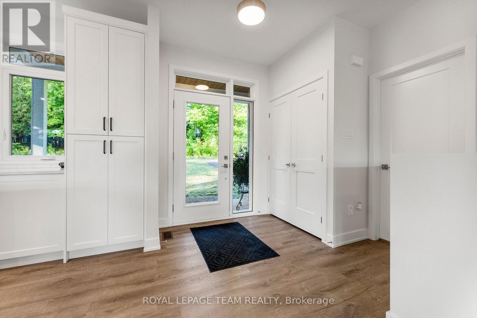 44 Morning Flight Court, Greater Madawaska, Ontario  K0J 1H0 - Photo 12 - X12949206