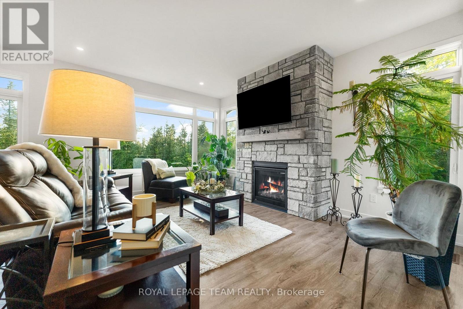 44 Morning Flight Court, Greater Madawaska, Ontario  K0J 1H0 - Photo 20 - X12949206