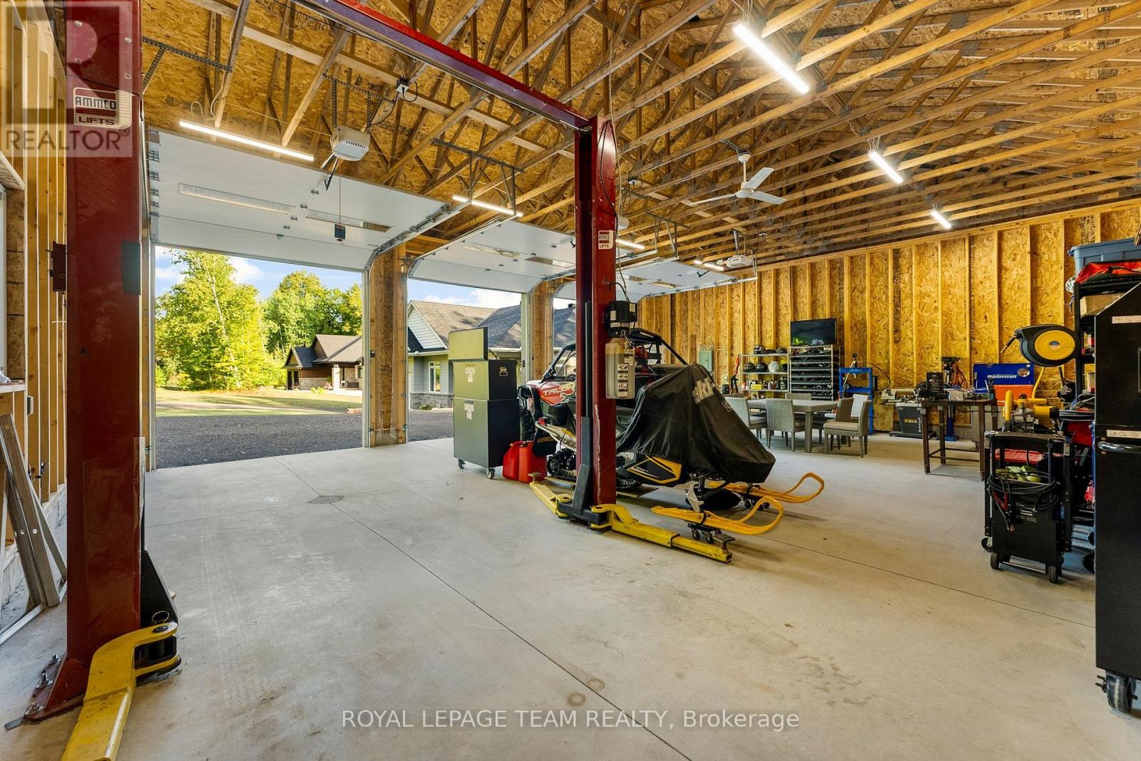 44 Morning Flight Court, Greater Madawaska, Ontario  K0J 1H0 - Photo 7 - X12949206