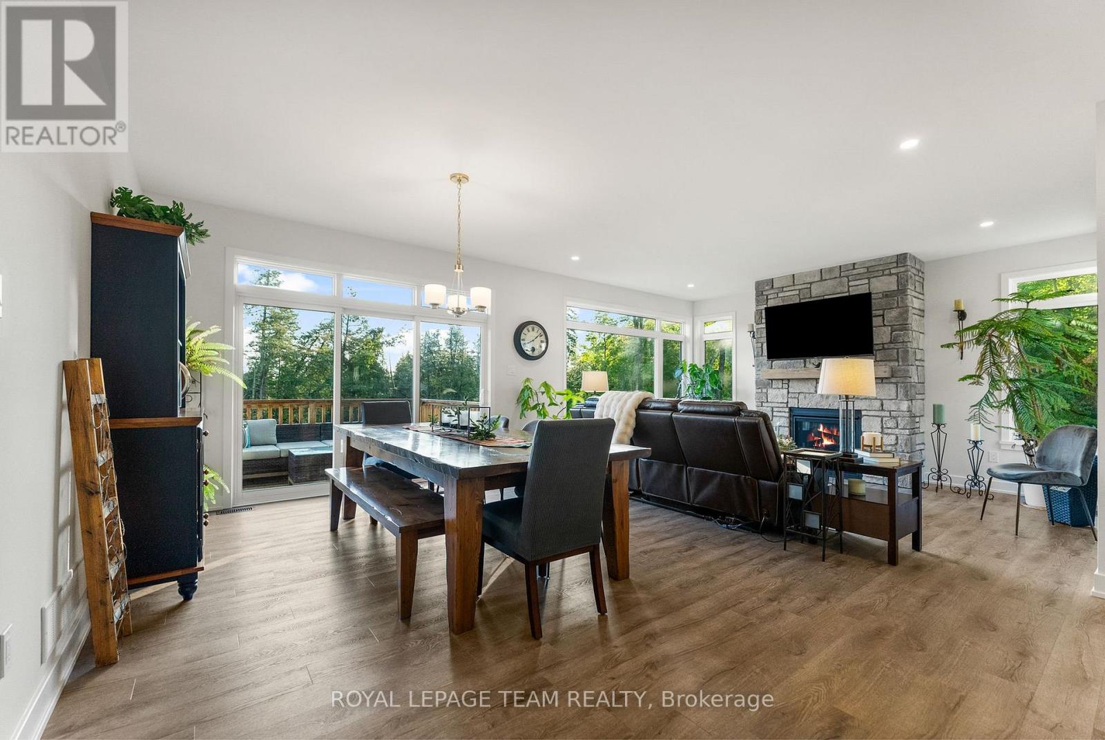 44 Morning Flight Court, Greater Madawaska, Ontario  K0J 1H0 - Photo 22 - X12949206